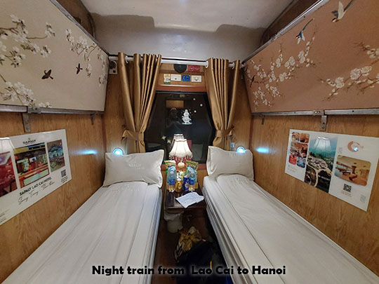 32-night-train-from-lao-cai-to-hanoi.jpg