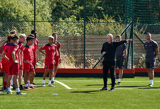 best-youth-football-academies-in-england.jpg